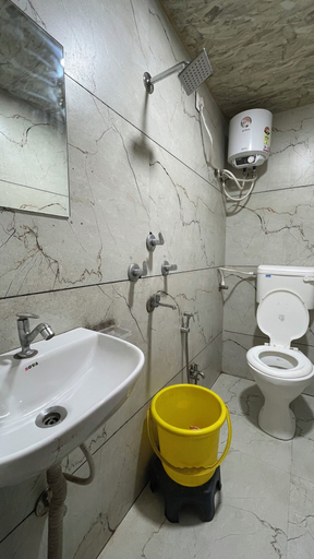 Bathroom 3, LOTO HOTEL MAHAKAL Ujjain Tower Chowk, Ujjain
