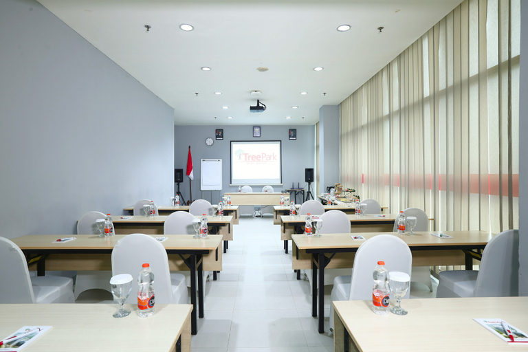 Others 4, TreePark Hotel BSD City, Tangerang Selatan