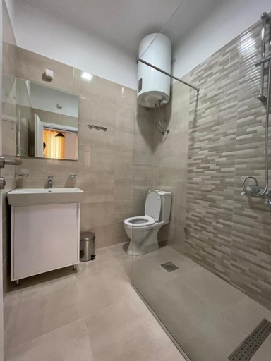 Bathroom 2, HOSTEL IZVOR