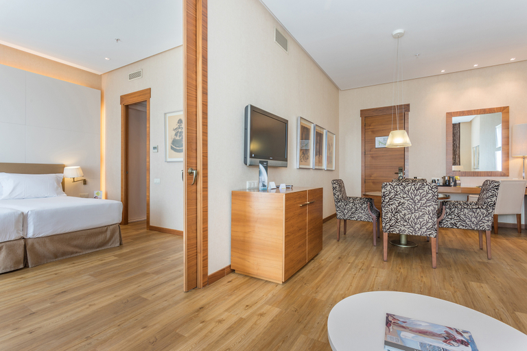 Bedroom 3, Sercotel Sorolla Palace, Valencia