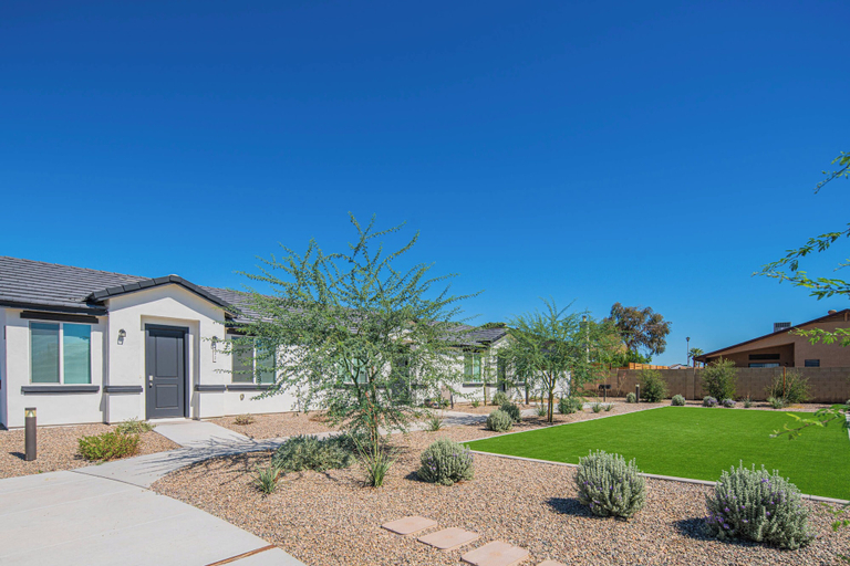 Exterior 2, The One 511, Maricopa