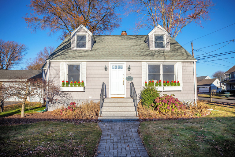 Exterior 3, Fairfiedl Retreat, Fairfield