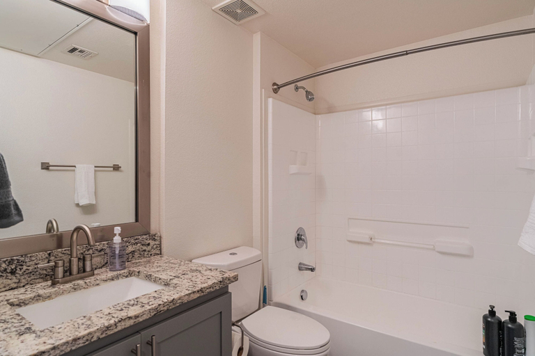 Bathroom, Access 2022, Maricopa