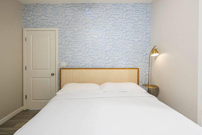 Room 1, The One 216, Maricopa