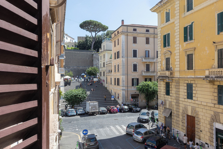 Others 5, Rental in Rome Vatican Museum Apartment, Roma