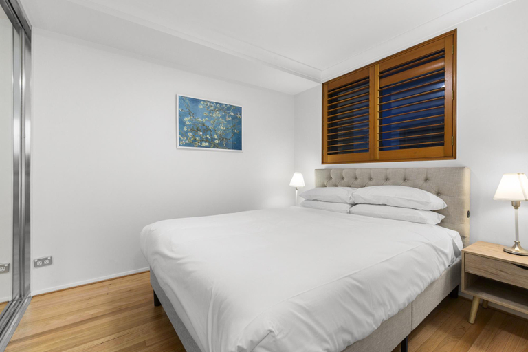 Bedroom, Bright 1-Bed Apartment in Central Redfern, Sydney
