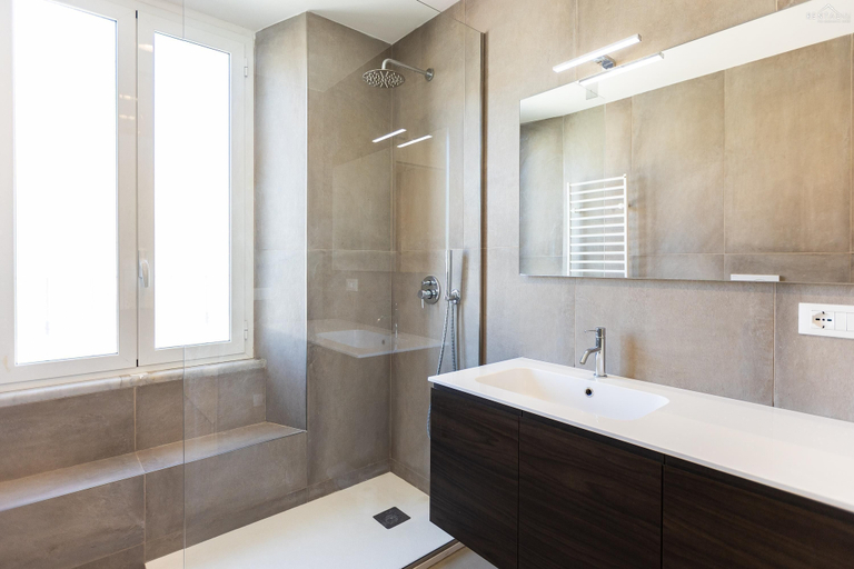 Bathroom 3, Rental in Rome Testaccio Apartment, Roma