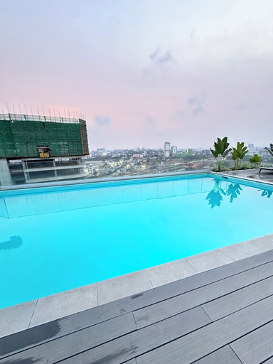 Sport & Beauty 3, Loxwood Apartment, Accra