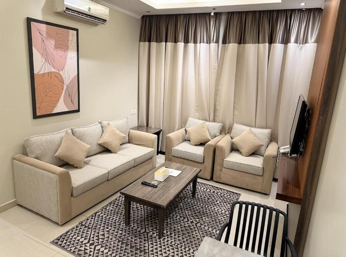Living area 5, Nozol Aram 4 Elnafal, Riyadh