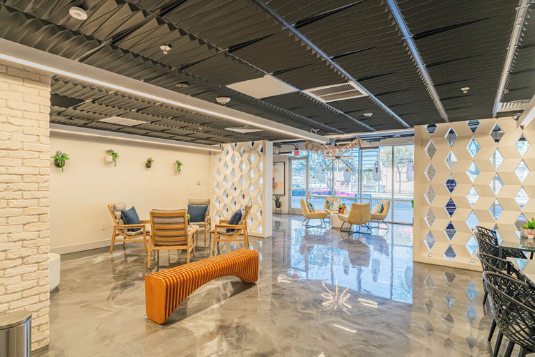 Lobby 5, Access 3104, Maricopa