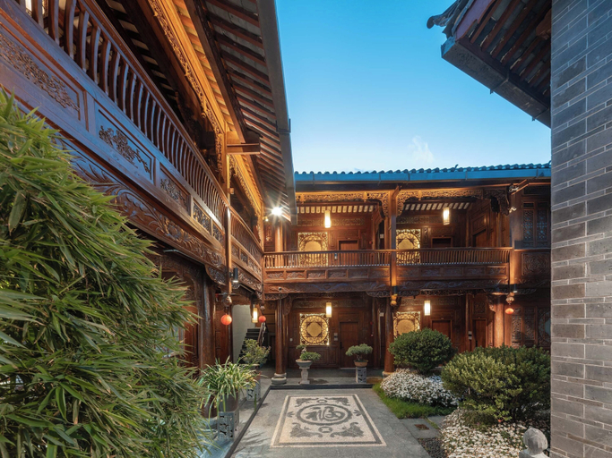 Exterior 2, Yiyun Tingju Viewing Ancient Courtyard, Lijiang