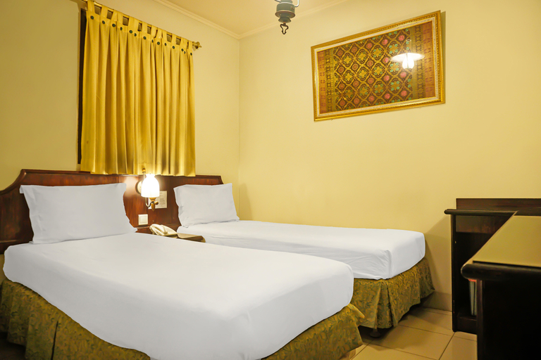 Bedroom 2, Collection O 92690 Hotel Limas, Palembang