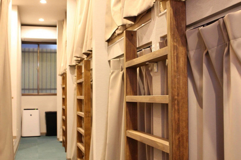 Bedroom 4, bnb+ Secret Base Mejiro - Hostel, Toshima