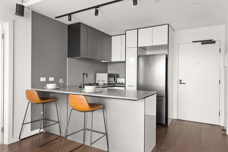 Interior 4, Central Oakleigh 2BR Apartment w Parking, Melbourne