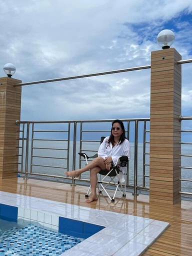 Property grounds, LUMBAYAN BEACH RESORT, Hagonoy
