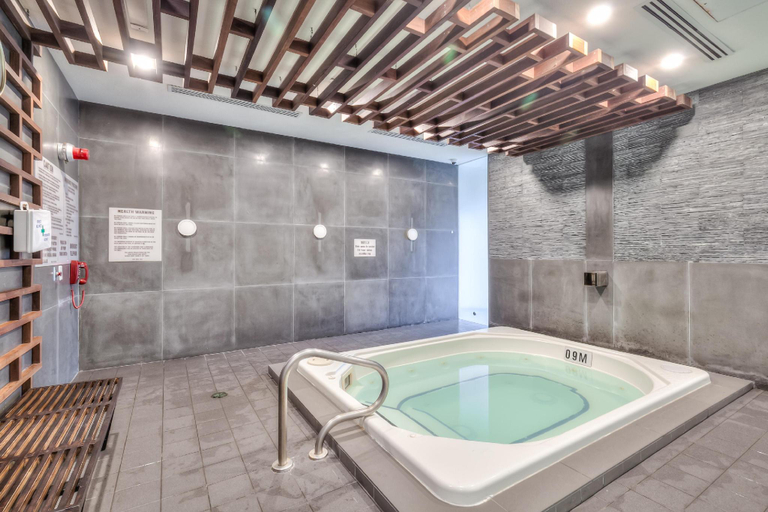 Bathroom 2, The Frontline Retreat - DT Toronto, Toronto