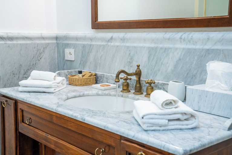 Bathroom 5, Hotel Villa L'Avvenire, Siena