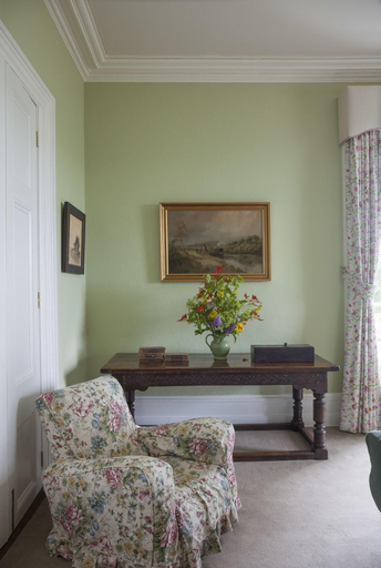 Public Area 2, Lough Bawn House