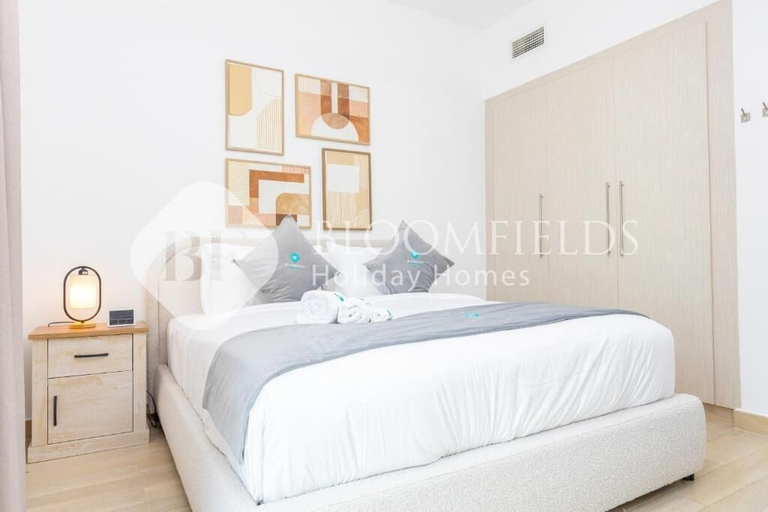 Room 5, Bloomfields Modern 1Br Water's edge, Yas Island