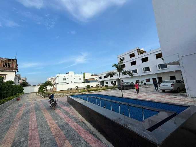 Pool, THE BLESSING PALACE, Muzaffarpur