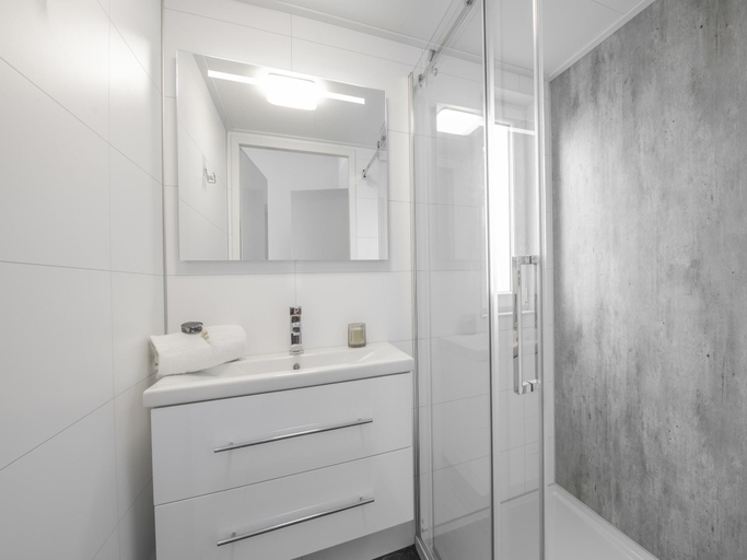 Bathroom, Chalet in Zeeland with Sauna by the Water, Kapelle