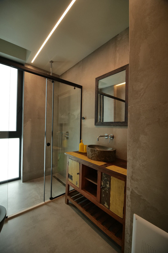 Bathroom 2, Stay By Ilvesta Dhermi, Vlorës