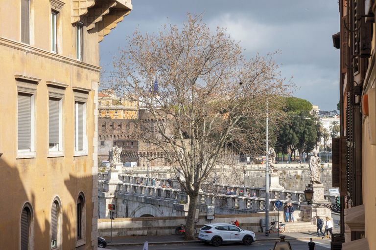 Others 5, Rental in Rome Sant'angelo Apartment, Roma