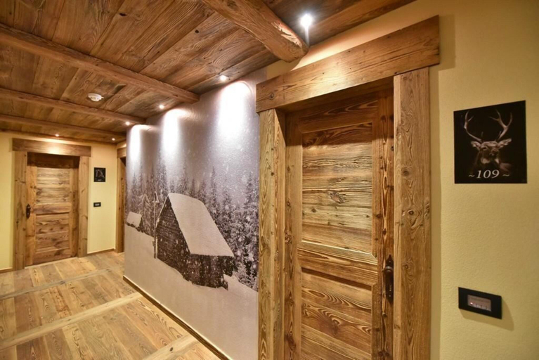 Public Area 5, Hotel La Rouja, Aosta