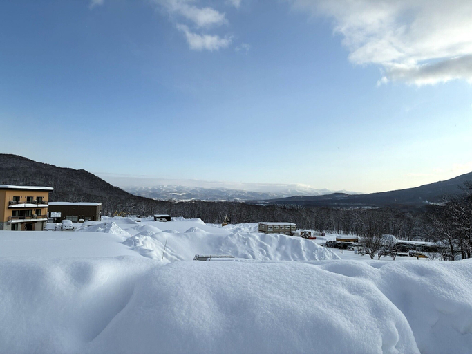 Exterior & Views 2, Niseko Izumikyo Apartment, Kutchan
