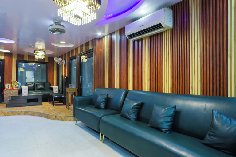 Others 5, Anand Hotel With banquet hall Karol Bagh, Delhi