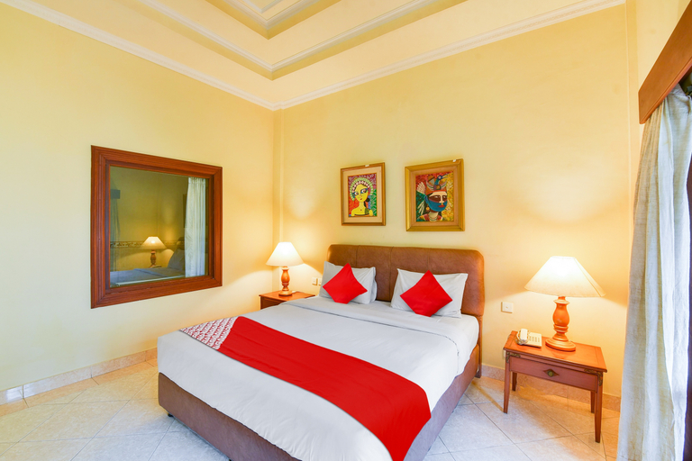 Bedroom 5, Super OYO Townhouse Oak Maxi Hotel Legian, Badung