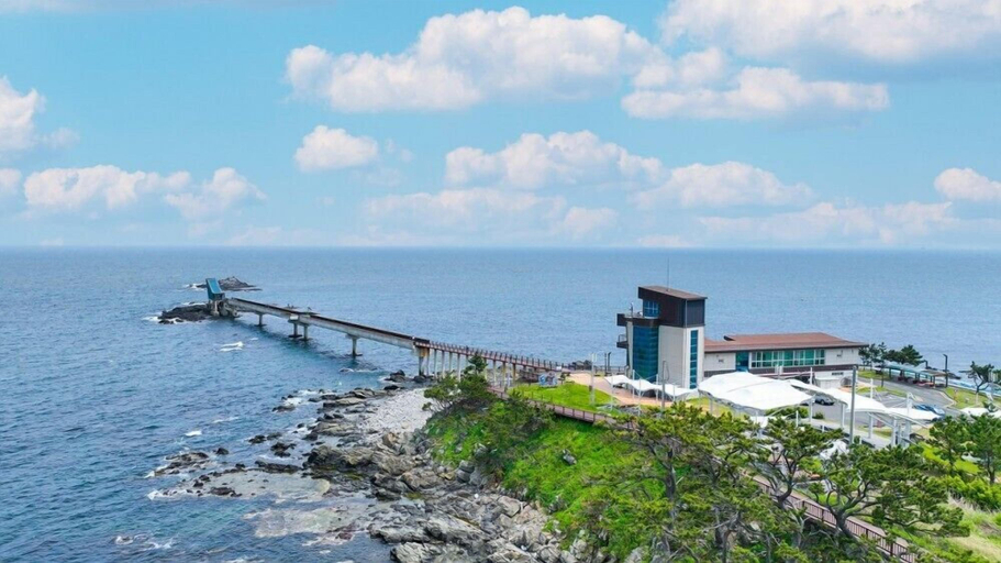 Others 1, Bolisdol Pension, Pohang