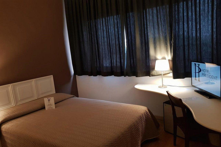Bedroom 2, Hotel President Prato, Prato