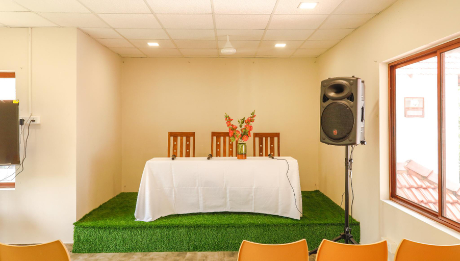Bedroom 3, River Whisper Villa, Ernakulam