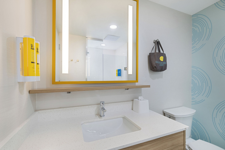 Bathroom 5, Tru By Hilton Miramar, Broward