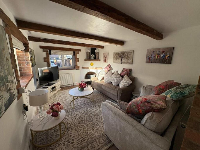Living area 2, Little Barn, Norfolk