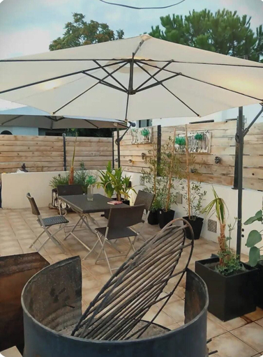 Outdoor dining 5, Serena Suipacha, Capital