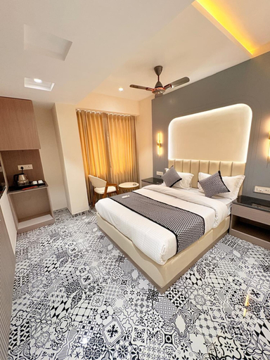 Room 3, Hotel Canada, Ahmadabad