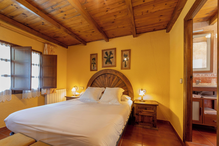Room 5, Hotel-Restaurante Tixileiro, Asturias
