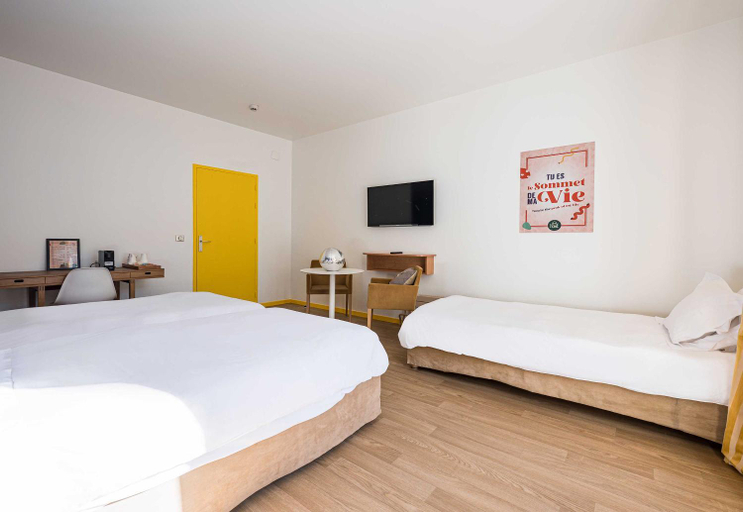 Bedroom 2, B&B HOME Brides-les-Bains Les 3 Vallees, Savoie