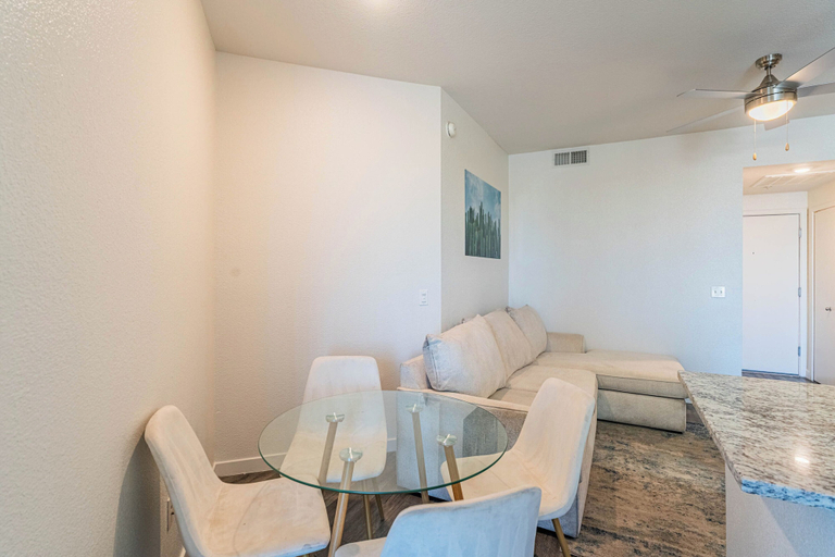 Dining 3, Access 3011, Maricopa