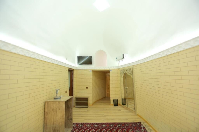 Interior 5, Muso To'ra Hotel, Xiva