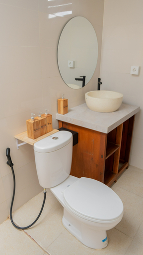Bathroom 5, Villa Uma Sawan by QuStay, Gianyar