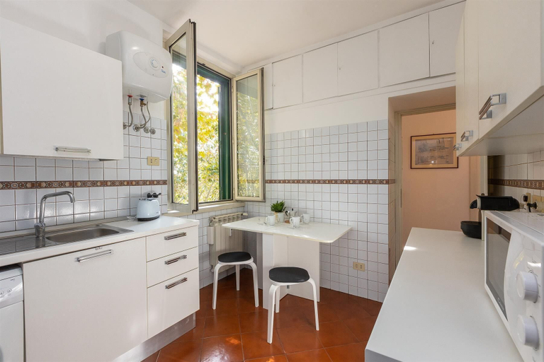 Private kitchen 2, Rental in Rome Ginori Apartment, Roma