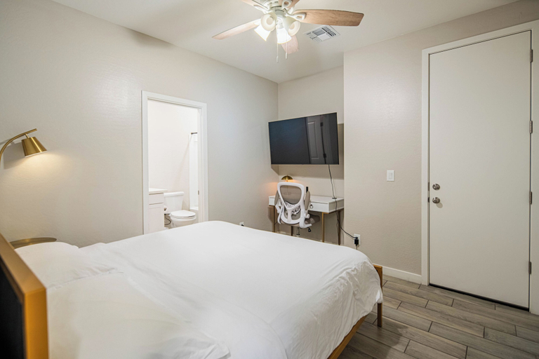 Room 1, The One 415, Maricopa