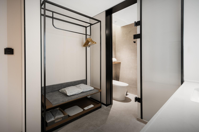 Bathroom 4, Atour Hotel Chengdu Dong'an Lake Longdu South Road, Chengdu