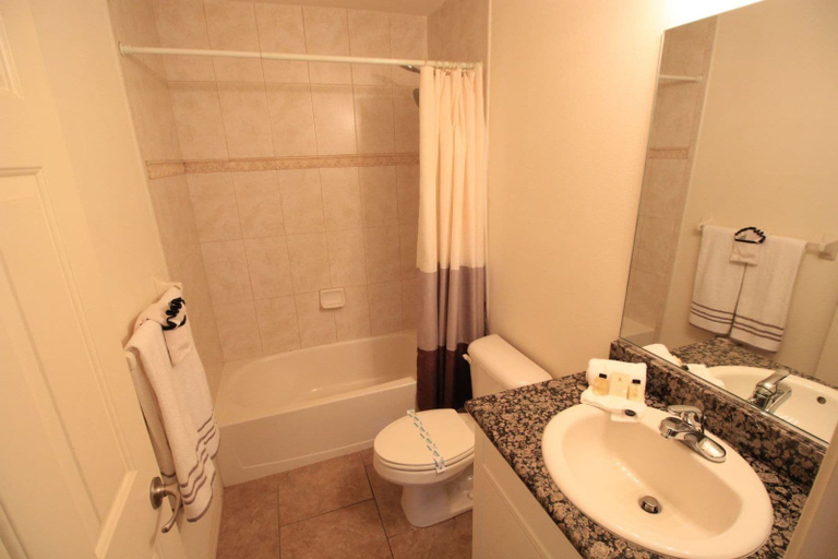Bathroom 3, Villa Havelaar - Executive - 3 Bedroom, Citrus