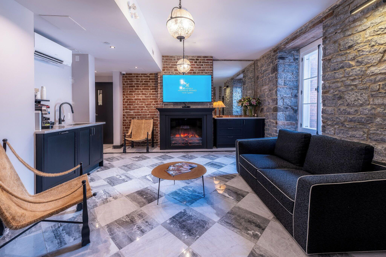 Public Area 2, Hotel Acadia, Communauté-Urbaine-de-Québec