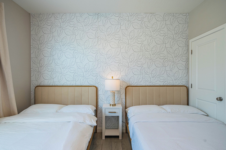 Room 3, The One 216, Maricopa