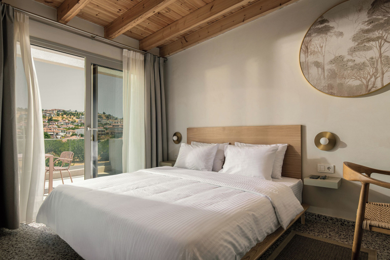 Room 4, FOS Luxury Suites, Central Macedonia